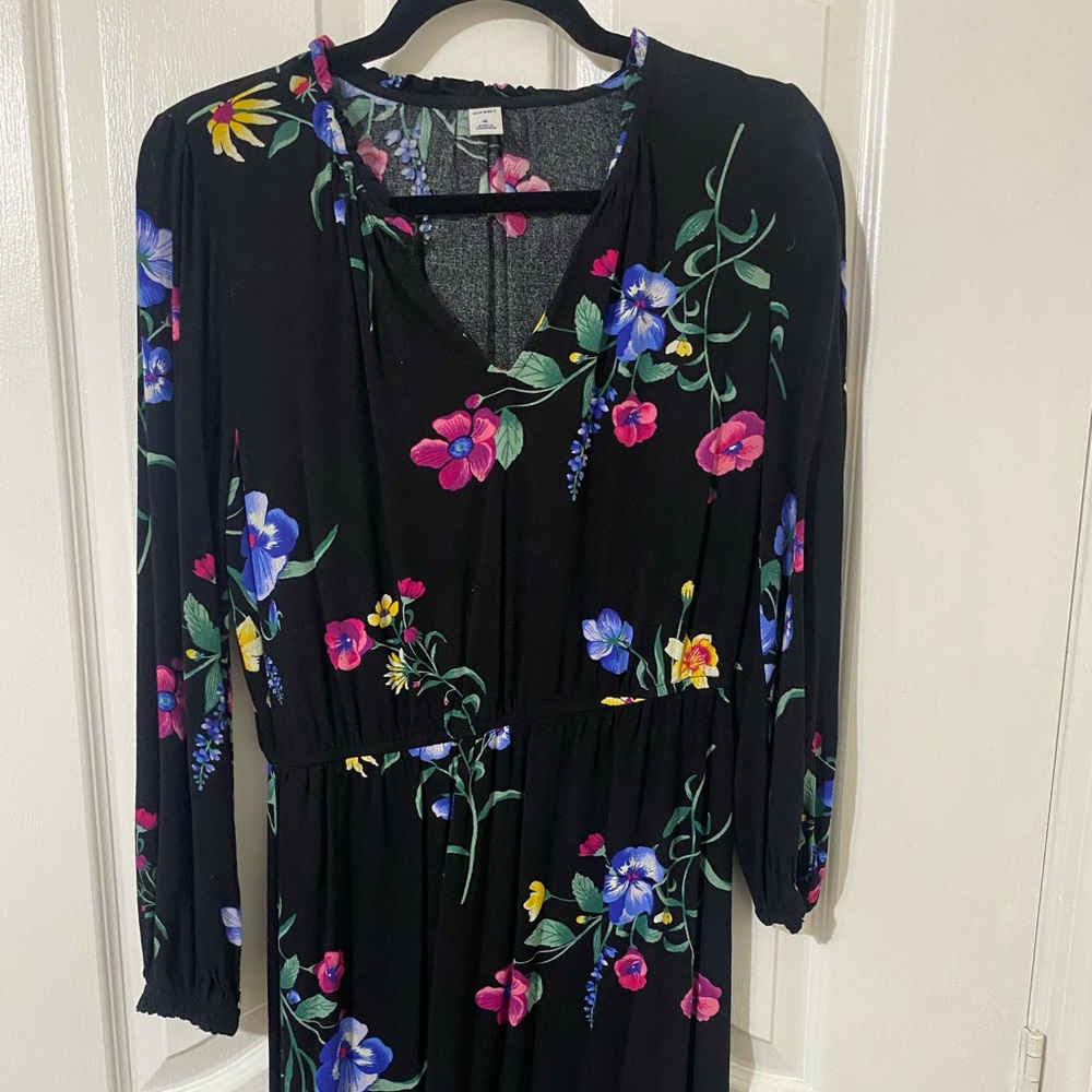 Old Navy Medium Floral pull over dress